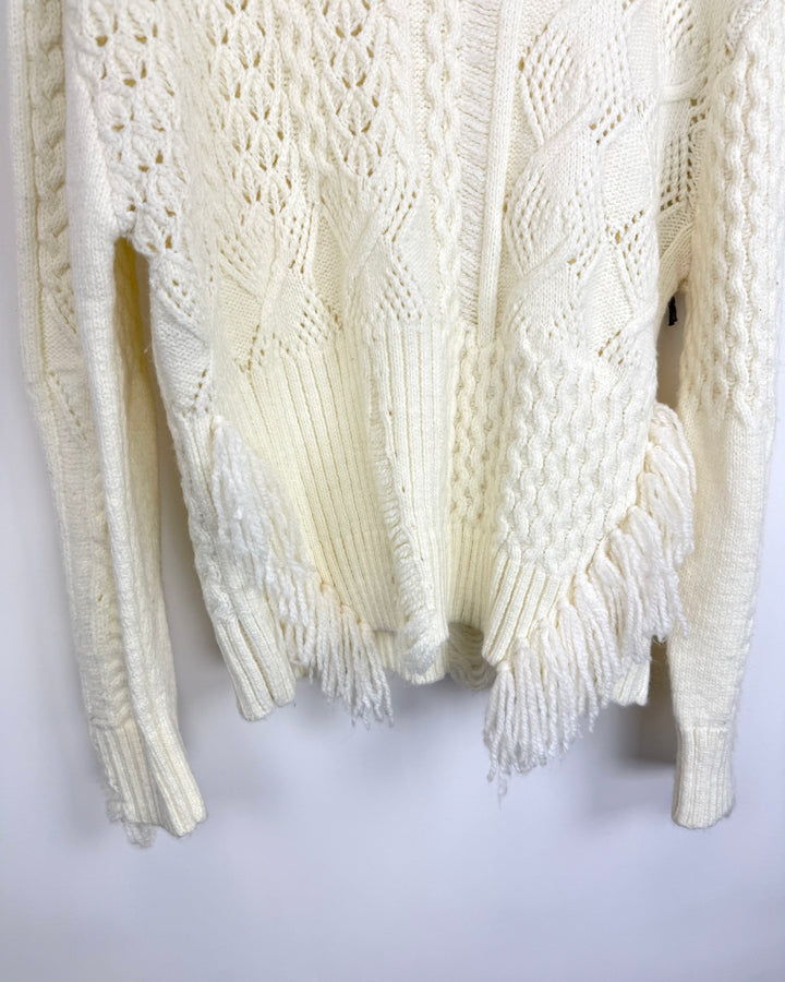 Cream knitted fringe sweater - size 8/10
