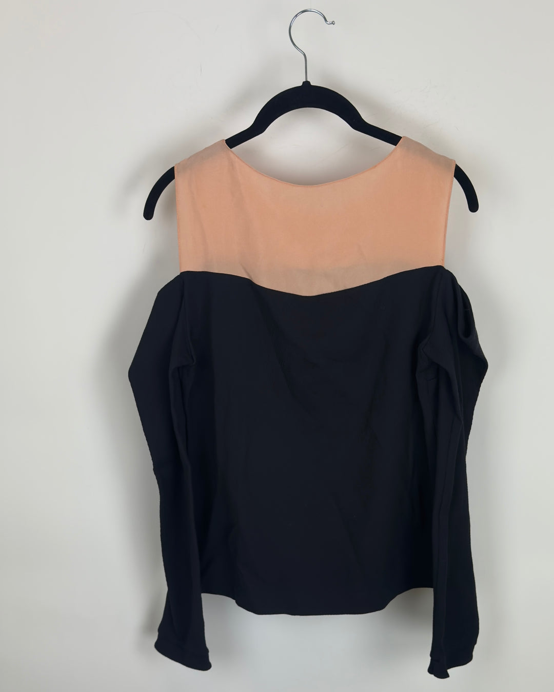 Black and Peach Cold Shoulder Top - Size 4/6