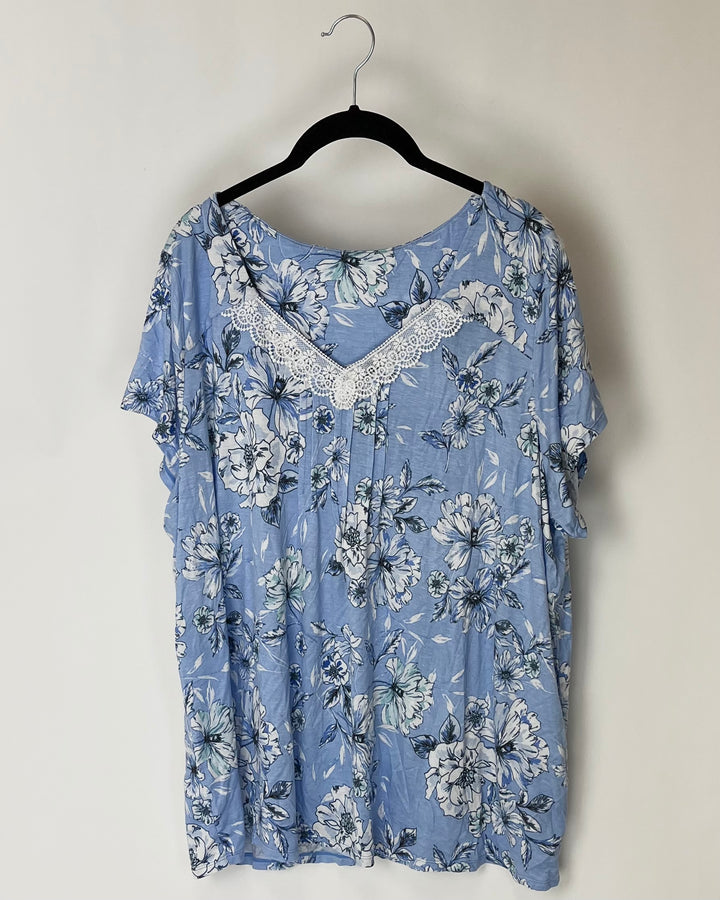 Light Blue Floral Print Lounge Top - 18W