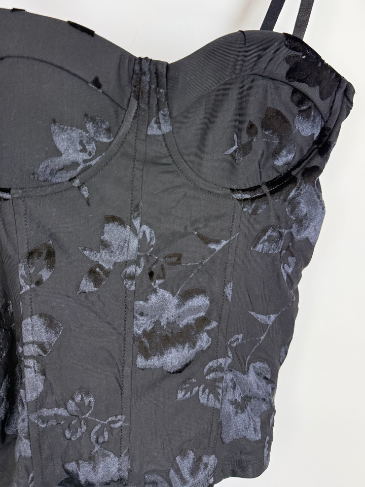 Black Floral Crop Top - Size 2/4