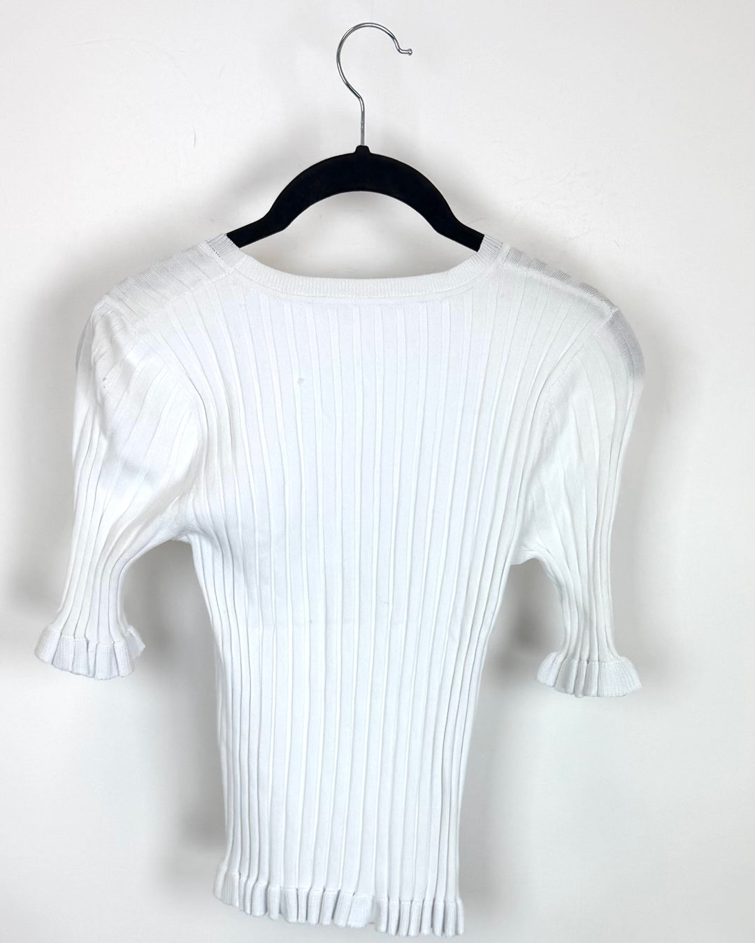 White Ribbed Knit Short Sleeve Top - Size 0/2