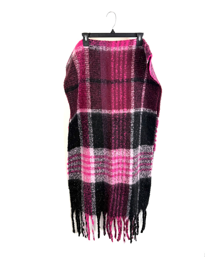 Steve Madden Pink and Black Metallic Chunky Scarf - One Size Fits All