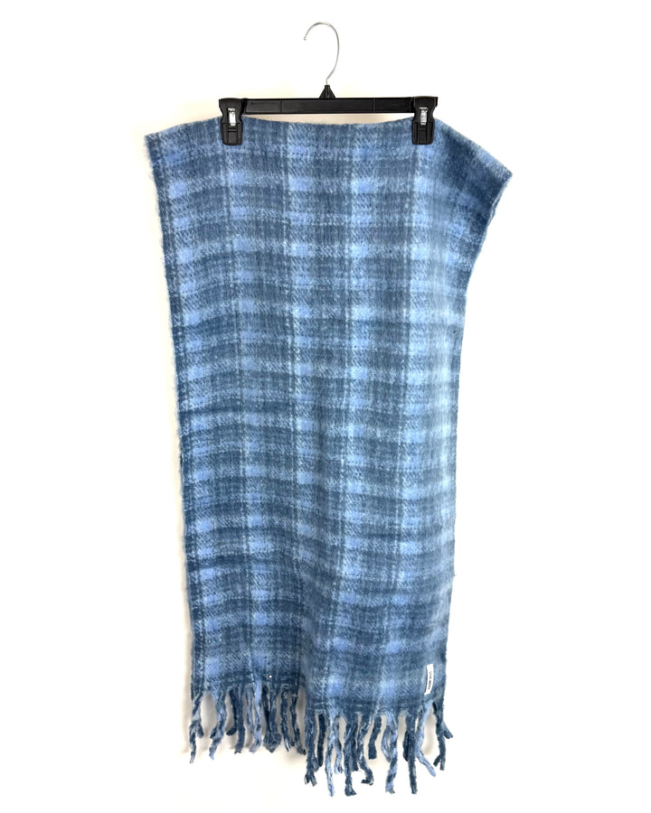 Steve Madden Blue Plaid Chunky Scarf - One Size Fits All