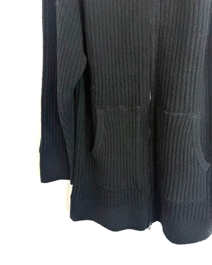 Black Full Zip Up Sweater - Extra Large