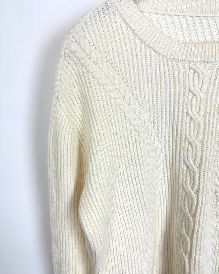 Cream Knit Stretchy Top - Size 6/8