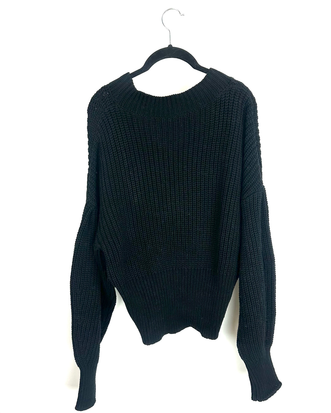 Chunky Black V Neck Sweater - Size 2/4