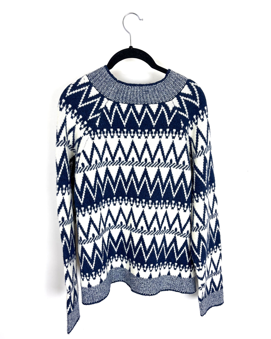 Blue & White Patterned Sweater - Size 6/8