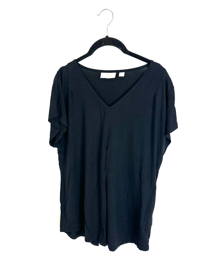 Black Short Sleeve V-Neck Top - Size 6/8