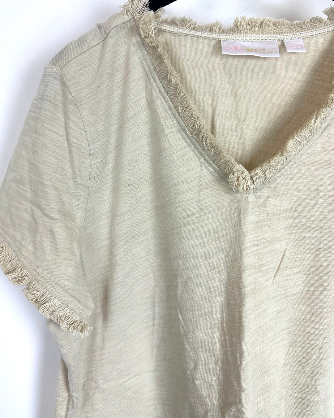Cream Tapered Short Sleeve Top - Size 6/8