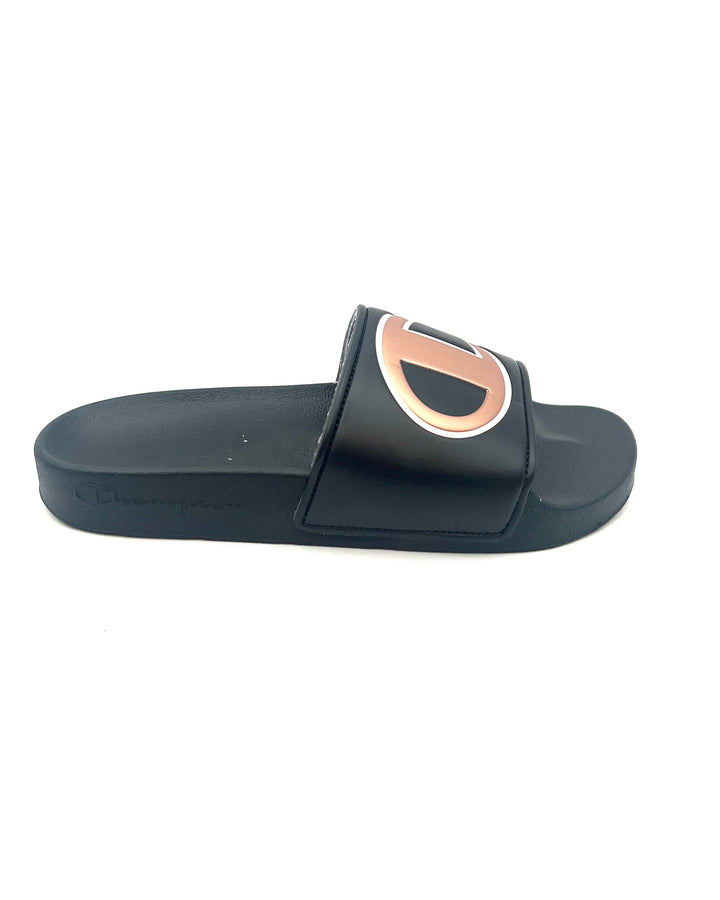 KIDS - Black Sandals  - Size 4