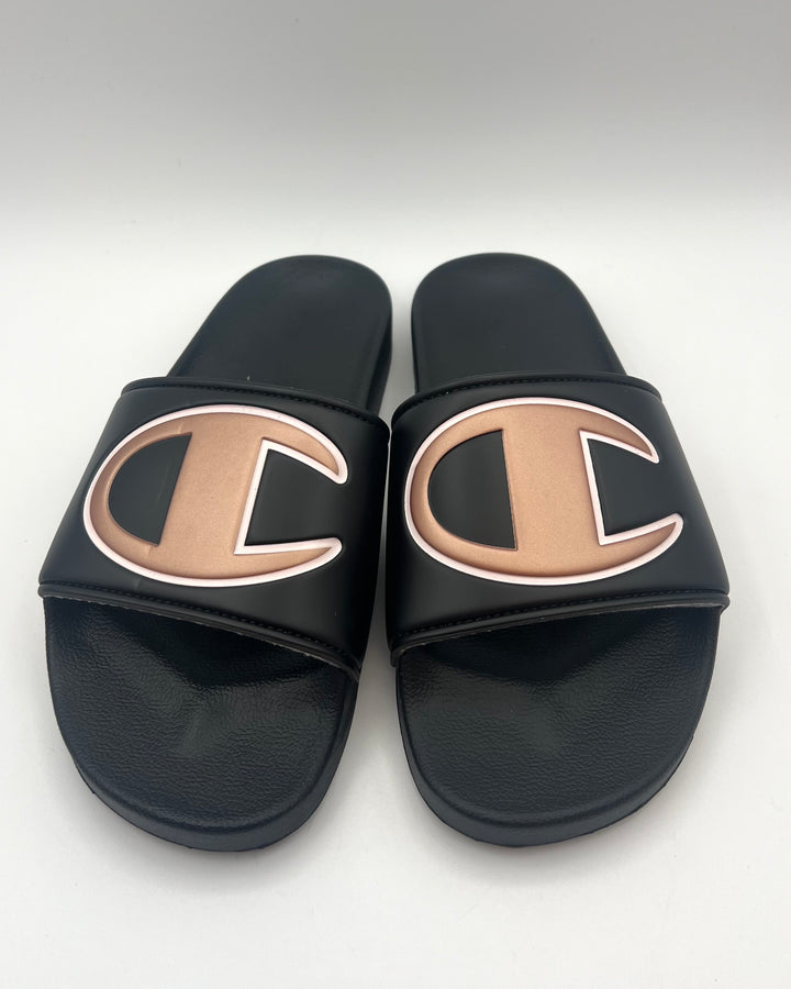 KIDS - Black Sandals  - Size 4