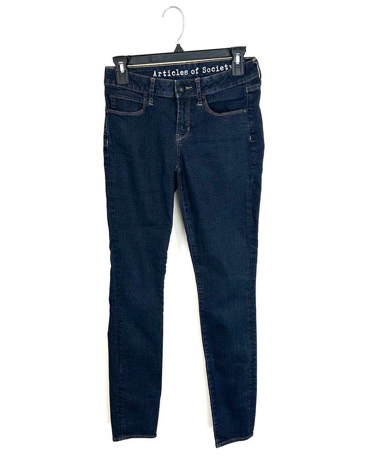 Articles Of Society Dark Wash Skinny Jeans - Size 2/4