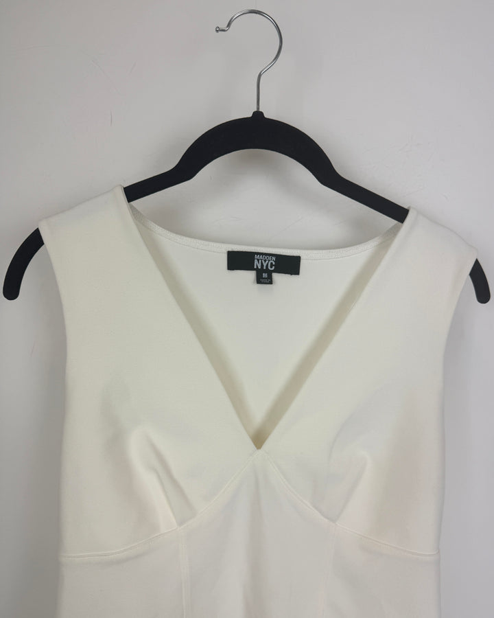 White V-Neck Bodysuit - Size 6/8