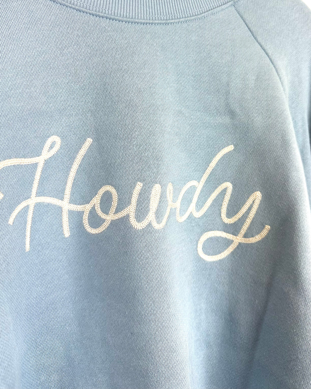 Baby Blue "Howdy" Embroided Sweatshirt- Size 2/4