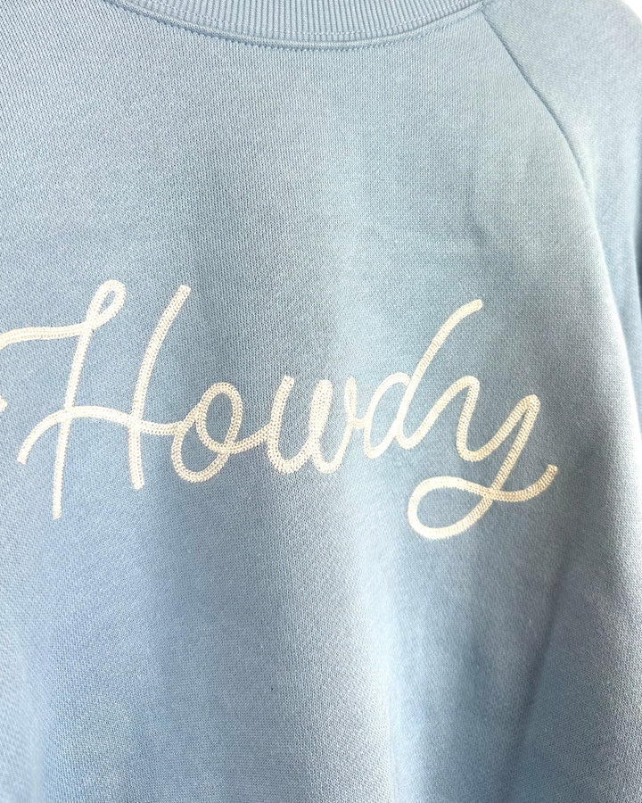 Baby Blue "Howdy" Embroided Sweatshirt- Size 2/4