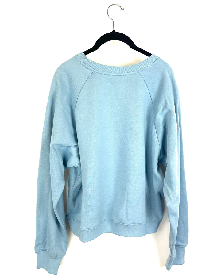 Baby Blue "Howdy" Embroided Sweatshirt- Size 2/4