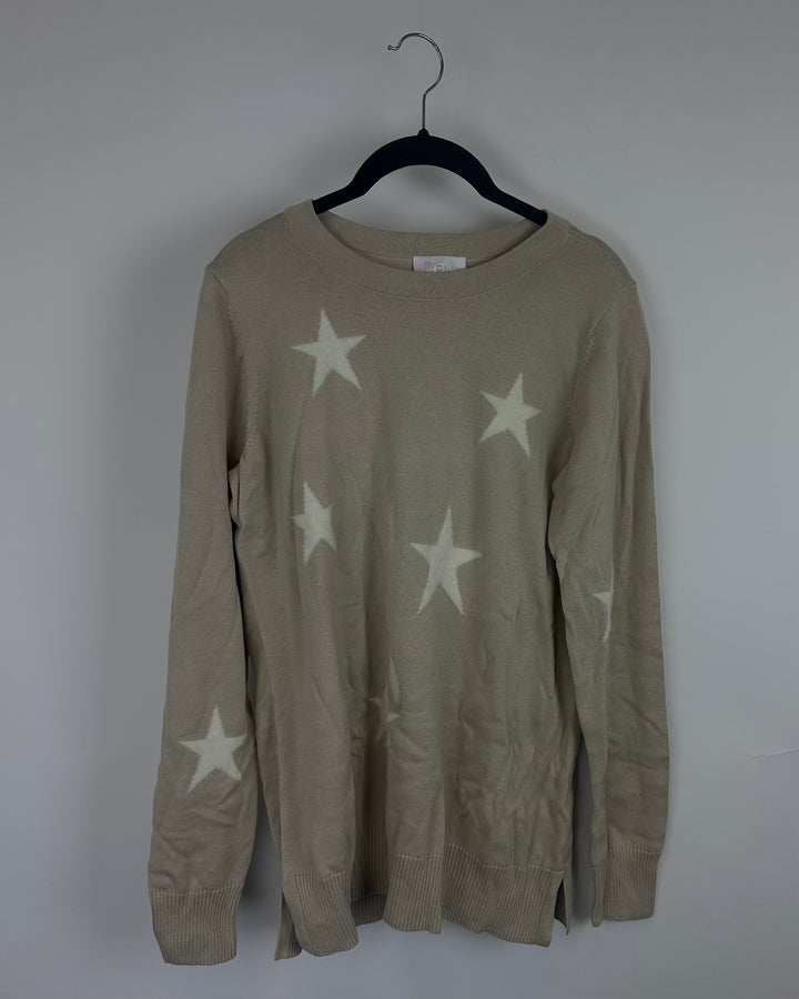 Beige And White Star Sweater - Size 6/8