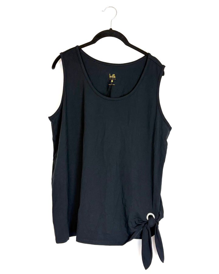 Black Knot Front Top - Size 14/16