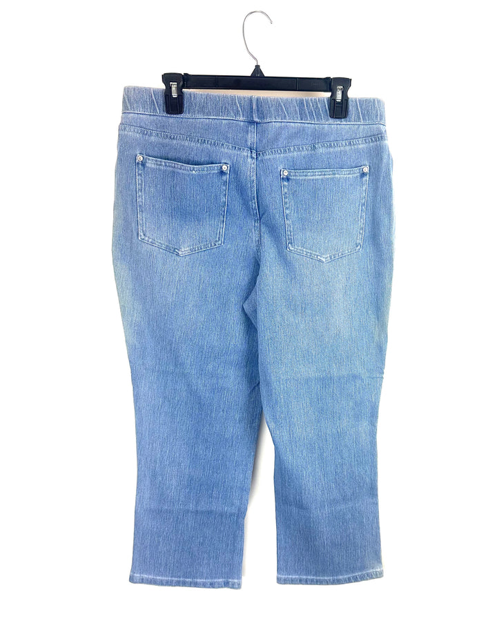 Medium Wash Button Fly Jeans - Size 12