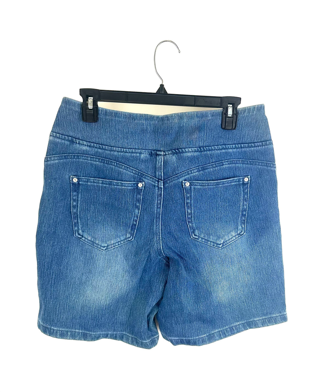 Medium Wash Slip On Jean Shorts - Size 12