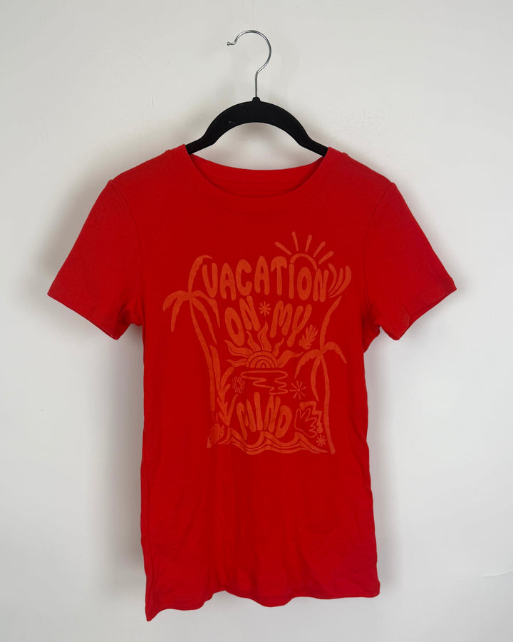 Red Vacation Graphic T Shirt - Size 2/4