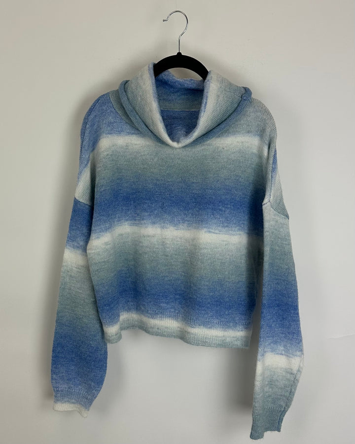 Blue Ombré Turtleneck Sweater - Size 2/4