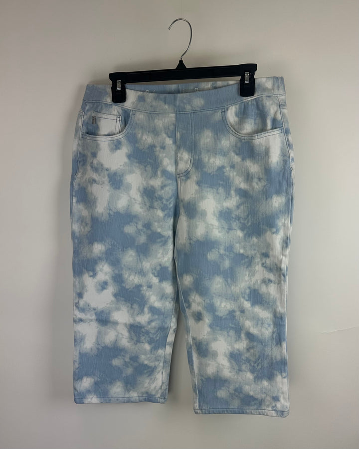 Light Blue/White Tie Dye Capri Jeans - Size 12
