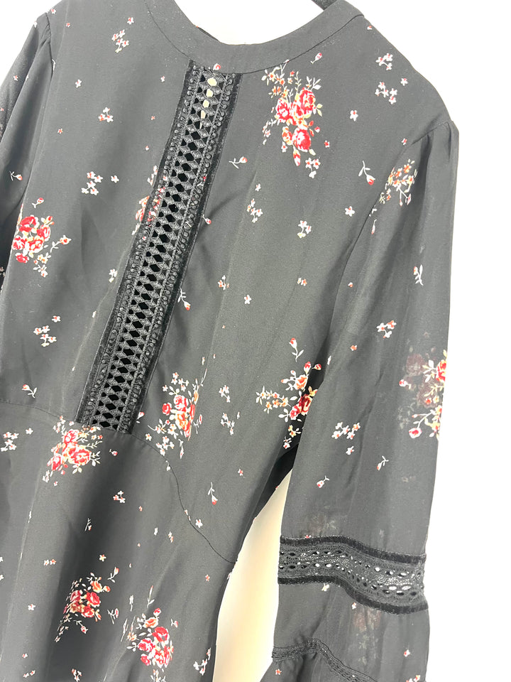 Black Floral Flowy Top - Extra Small and Small