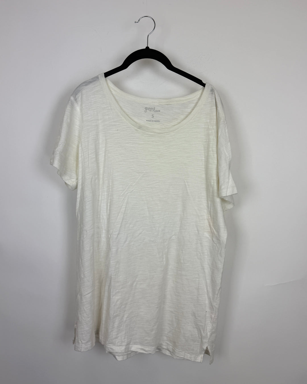 Solid White Crew T Shirt - Size 6/8
