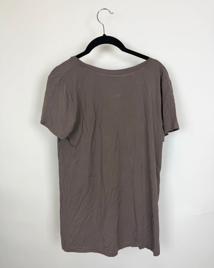 Lavender V Neck T Shirt - Size 0/2 and 2/4