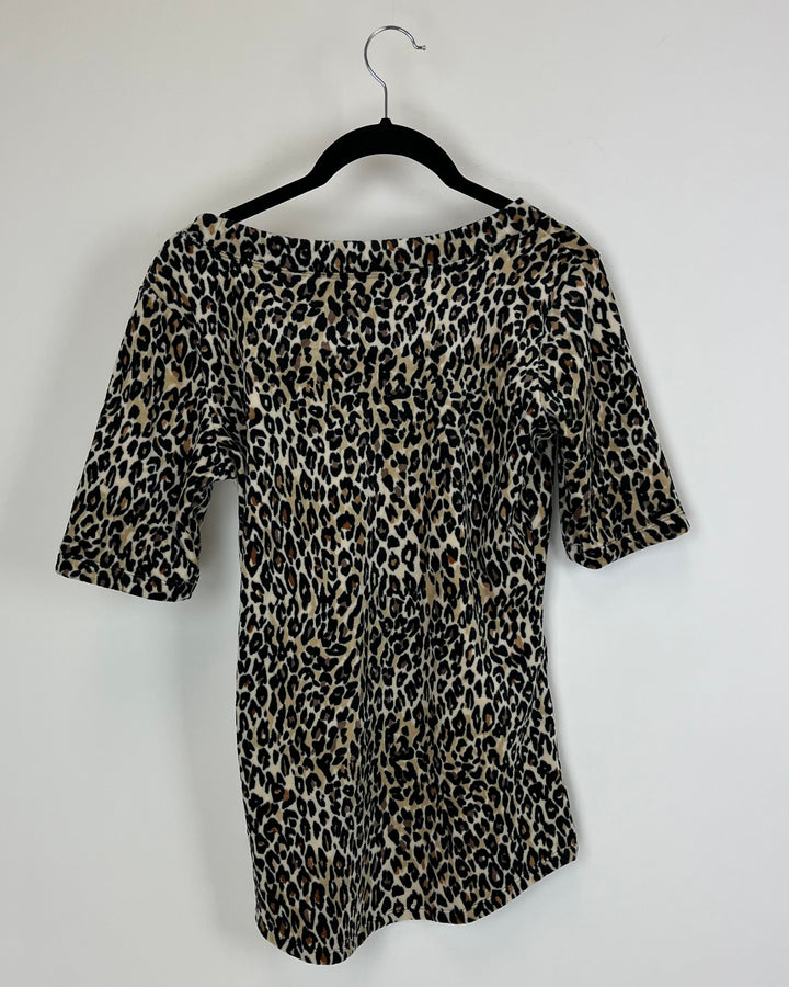 Leopard Print Short Sleeve Top - Size 4/6