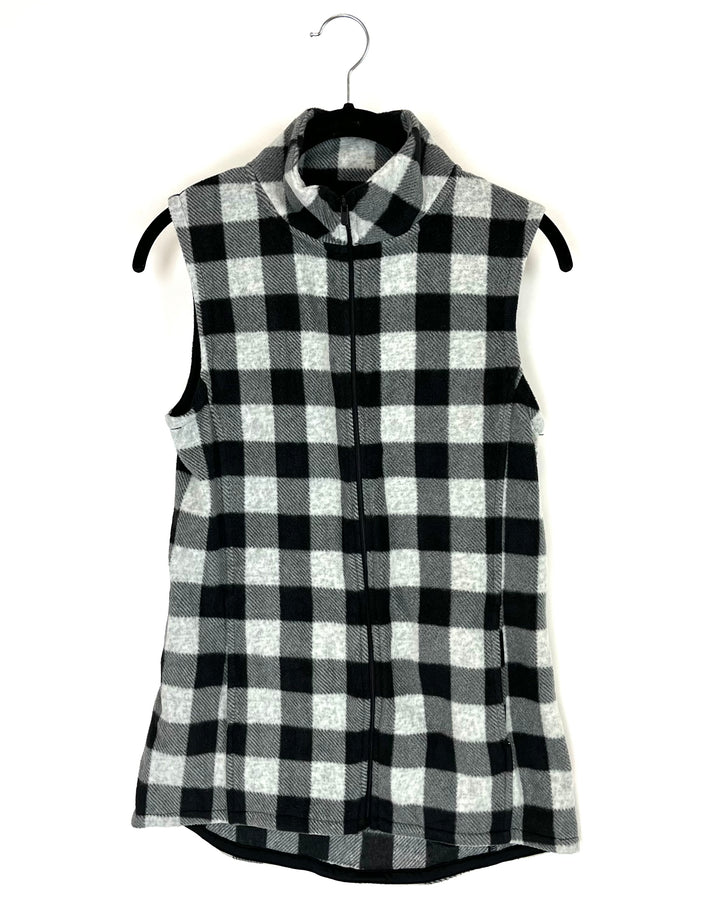 Black Plaid Fleece Sleeveless Vest - Size 2/4