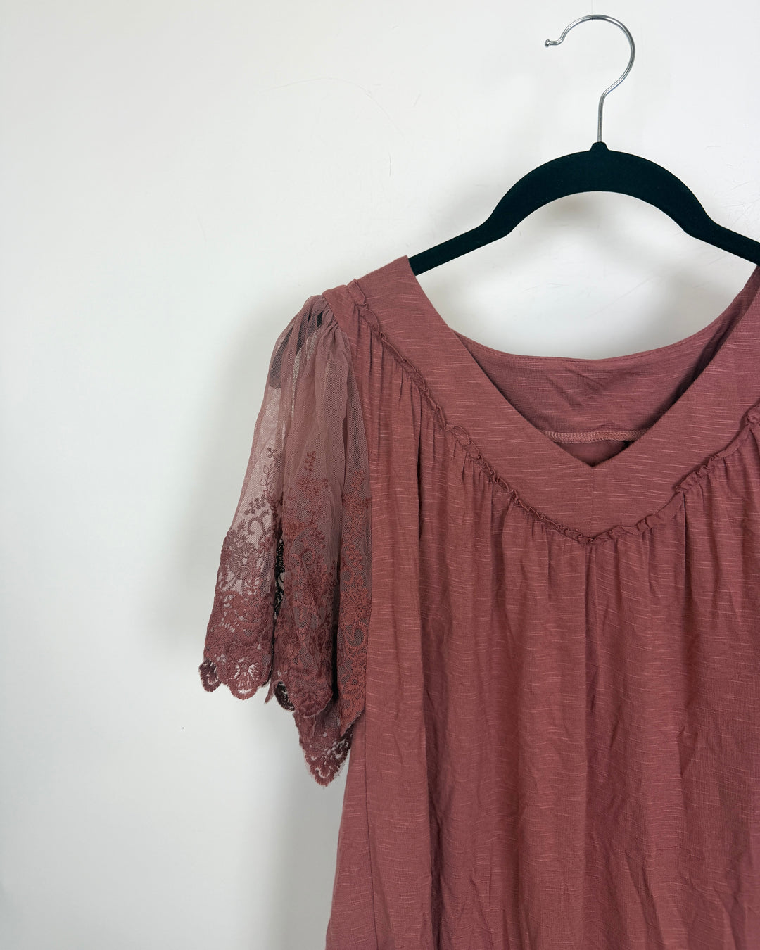 Coral Pink Sheer Lace Sleeve T Shirt - Size 2/4
