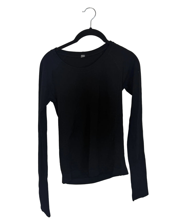 Thick Black Long Sleeve- Size 2/4