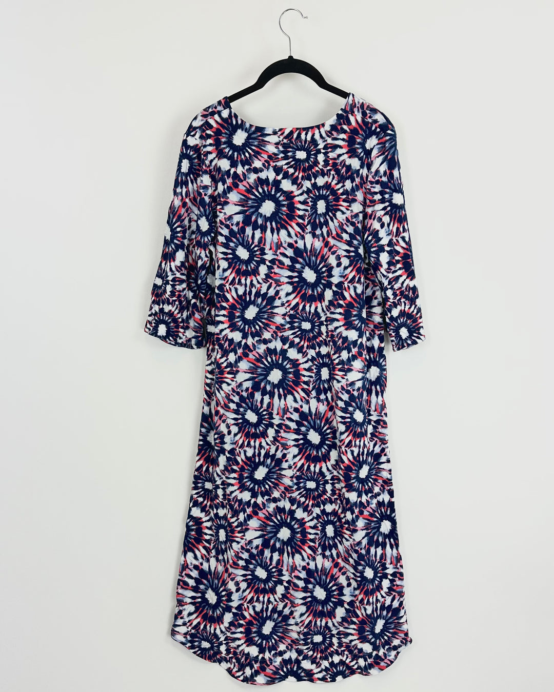 Multicolor Abstract Print Nightgown 3/4 Sleeve - Small