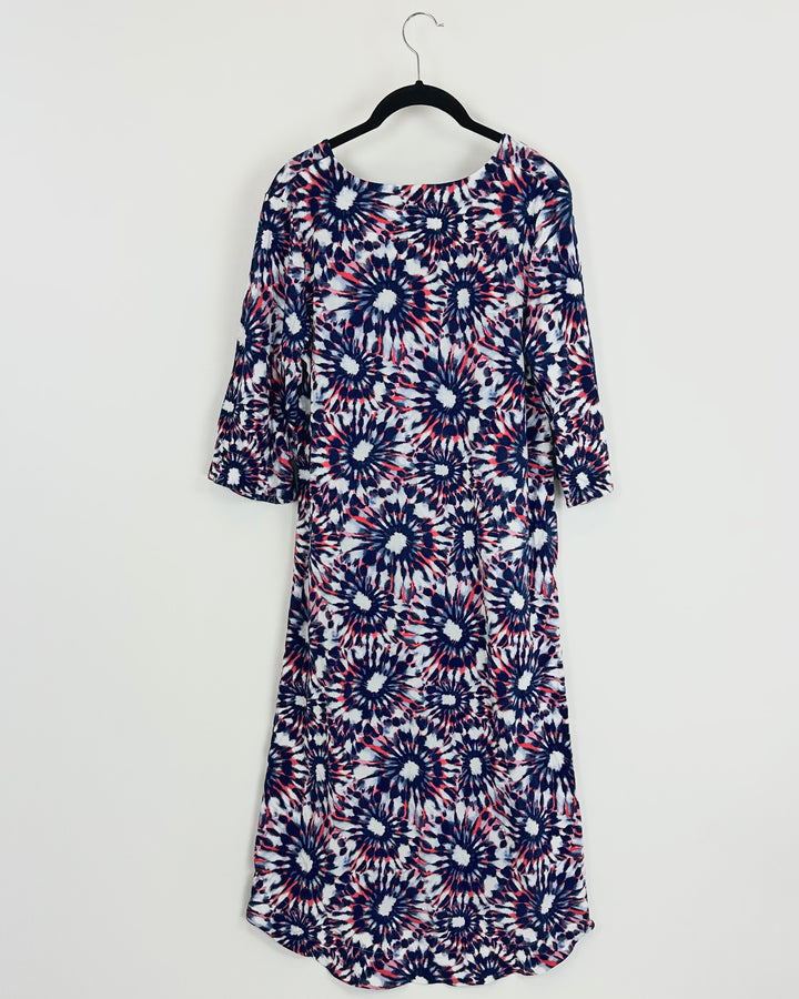 Multicolor Abstract Print Nightgown 3/4 Sleeve - Small