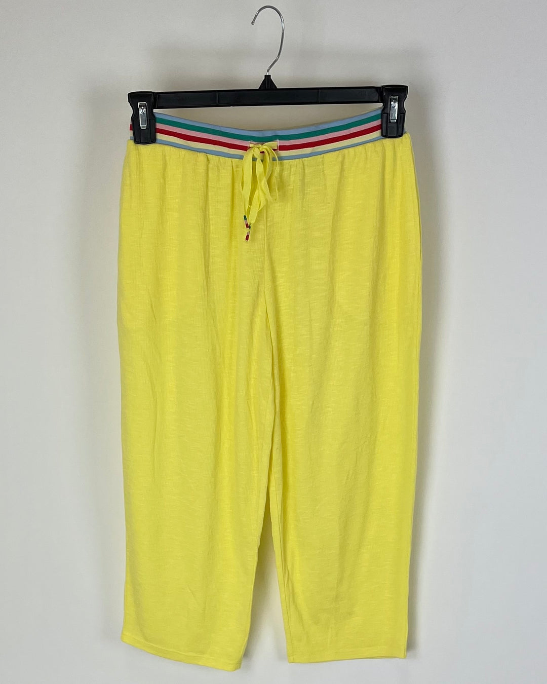 Yellow Cropped Lounge Pants - Size 2/4