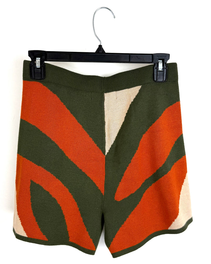 Green and Orange Knit Shorts - 2X