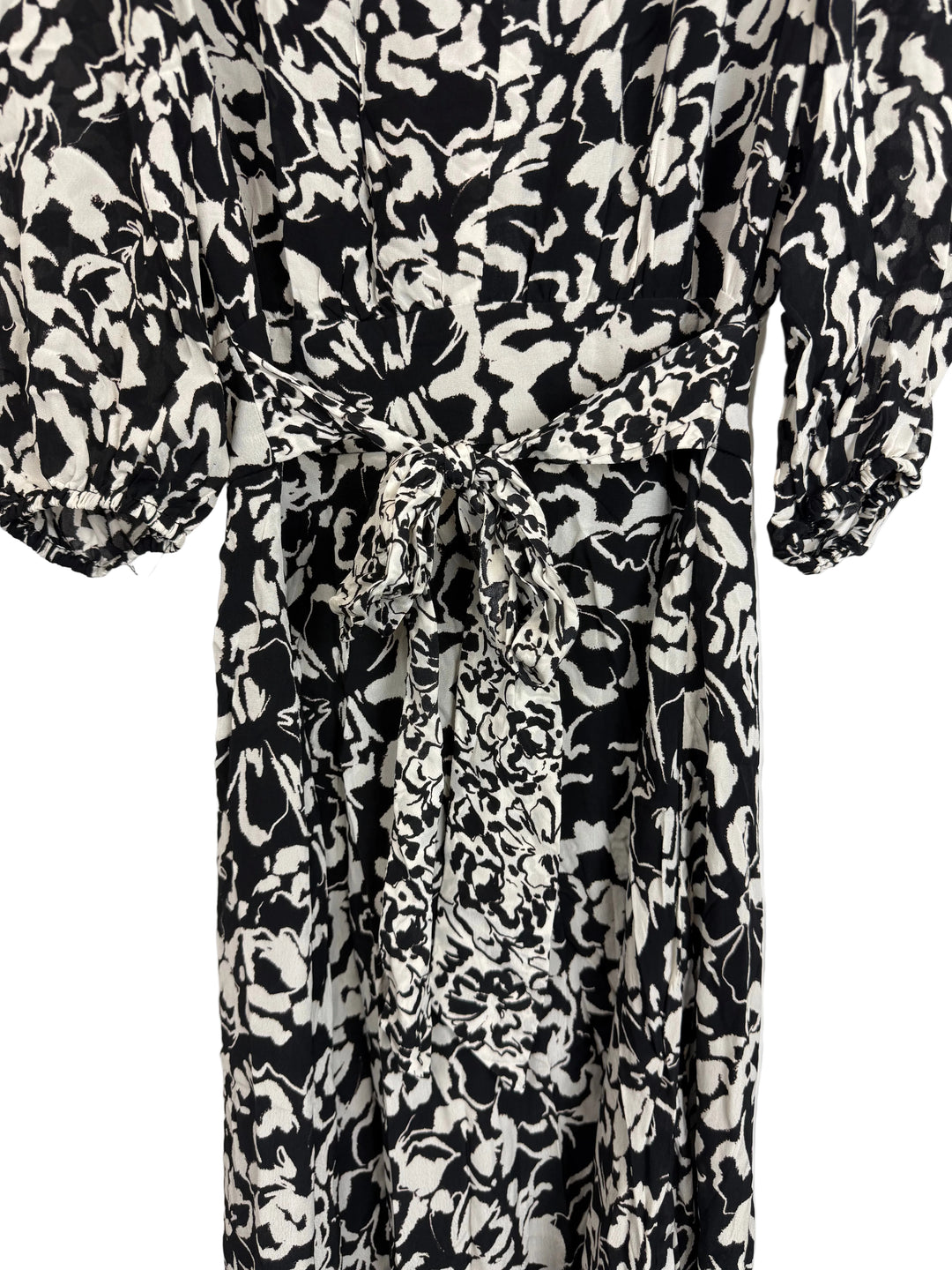 Black and white floral dress  - Size 0/2