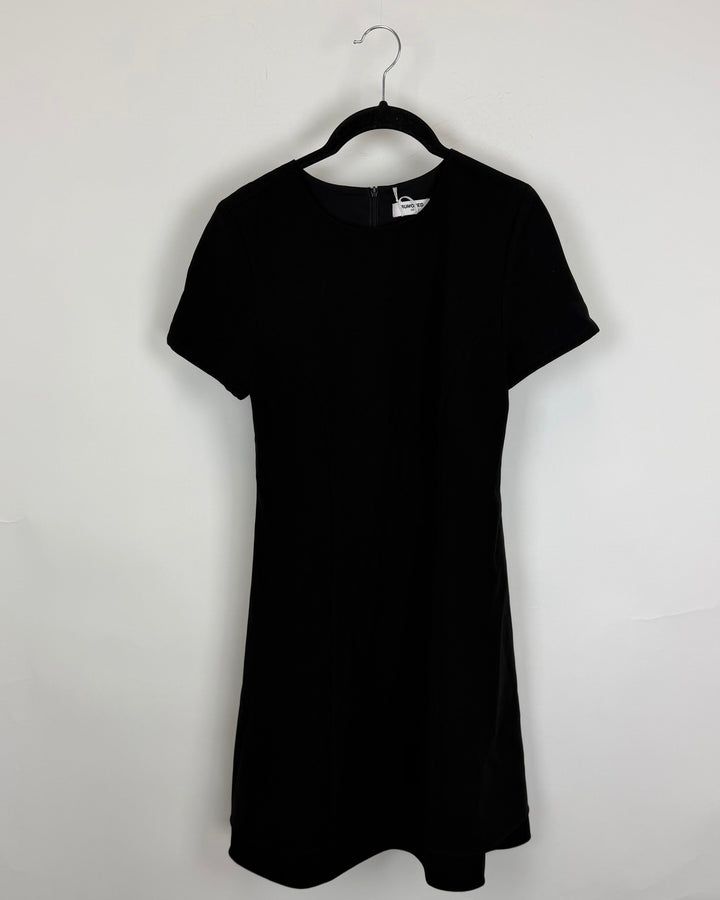 Black Short Sleeve Dress - Size 2/4