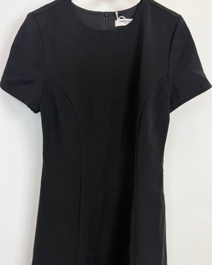 Black Short Sleeve Dress - Size 2/4