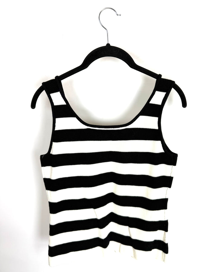 Black and White Thick Stripe Top- Size 8
