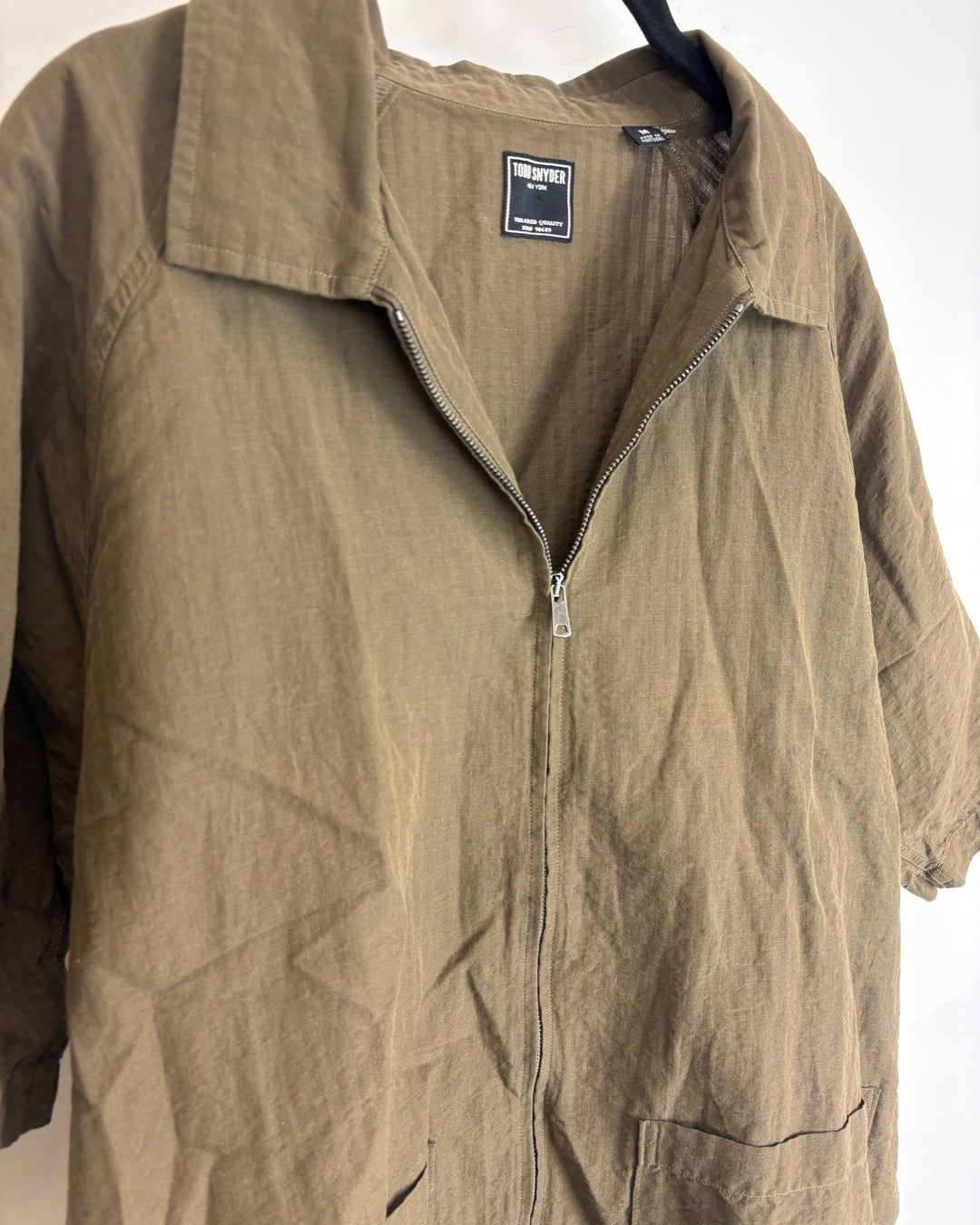 Olive Zip-Up Top - 8/10