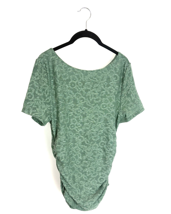Green Patterned Top - Size 6/8