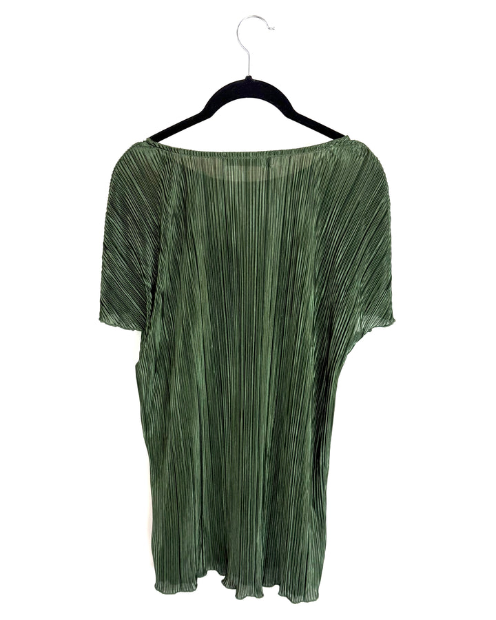 Olive Plisse Short Sleeve Top - Size 6/8