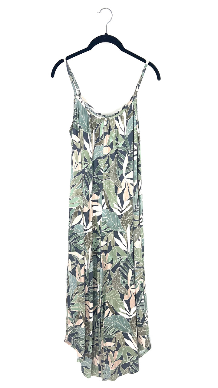 Shades of Green Leaf Sleeveless Cropped Jumpsuit - Size 4/6