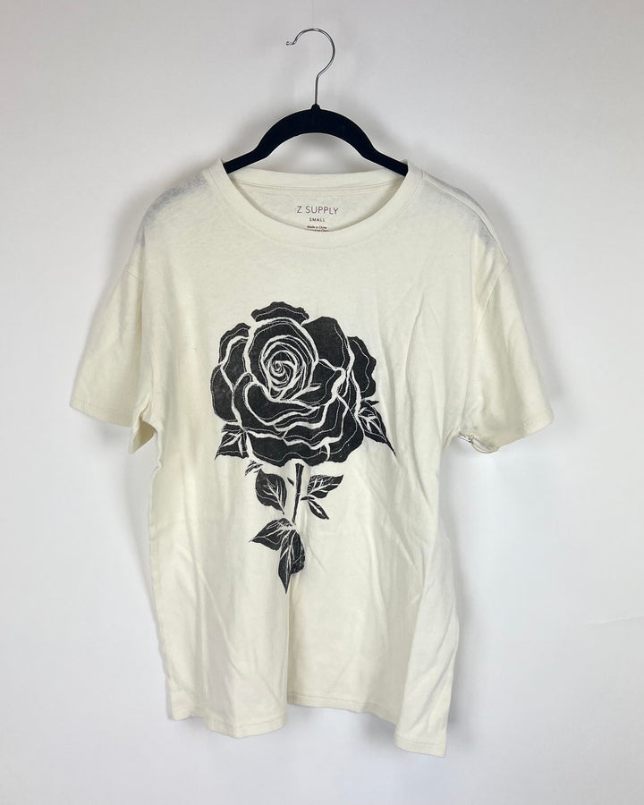 Rose Printed White Tee - Size 4/6