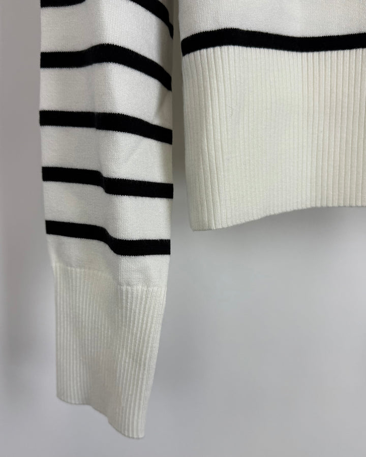 Black and White Striped Sweater - Size 0/2