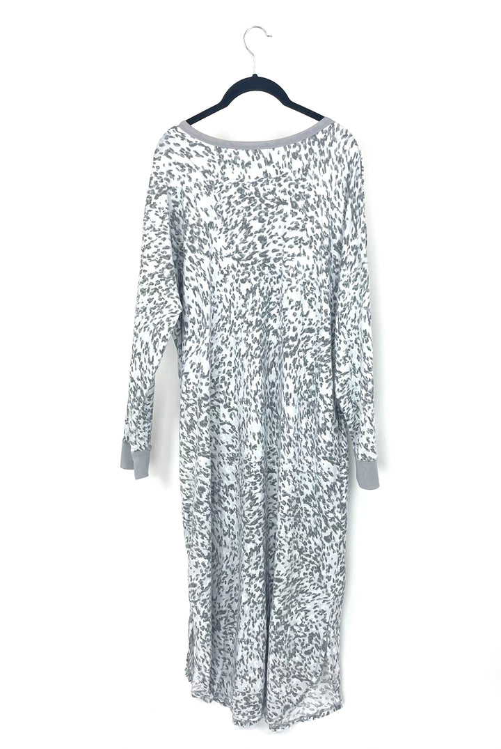 Grey Animal Print Nightgown - Size 4/6, 12/14 and 18/20