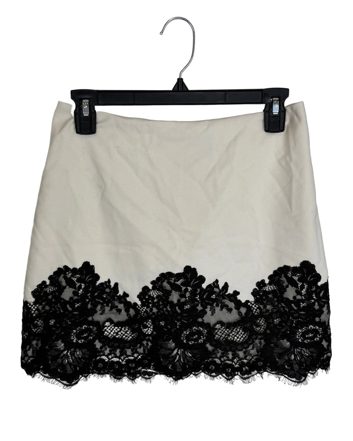 White & Black Lace Skirt - Size 4